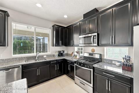8248 Paragrass Avenue, Melbourne FL - photo 22 of 73
