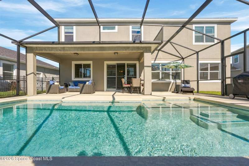 5 bedroom Single Family Residence at 8248 Paragrass Avenue, Sendero Cove & Sierra Cove At Addison Village Phase 1, Melbourne — photo 2