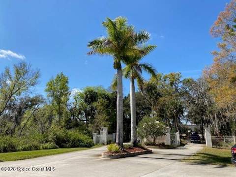 2651 Frontier Drive #233, Titusville FL - photo 10 of 14