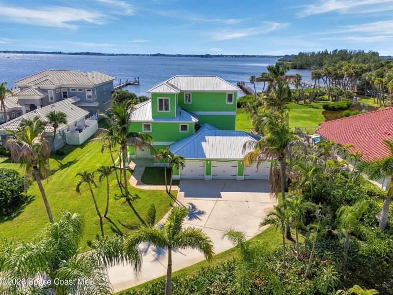 3 bedroom Single Family Residence at 168 Bayshore Drive, Sunnyland Groves Subd, Melbourne Beach — photo 4
