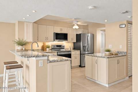 830 N Atlantic Avenue #B1507, Cocoa Beach FL - photo 16 of 44