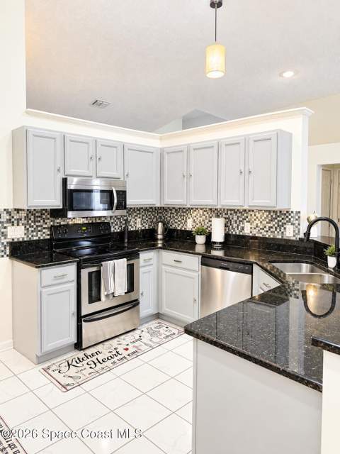 663 Furth Road, Palm Bay FL - photo 12 of 32