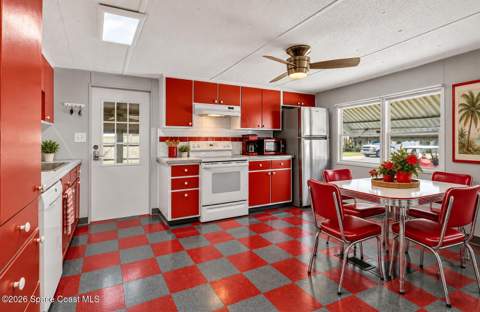 320 Holiday Park Boulevard, Palm Bay FL - photo 7 of 47