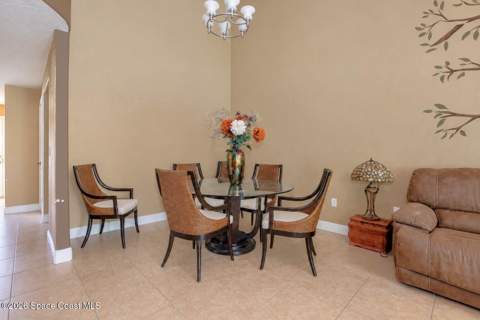 2595 Sykes Creek Drive, Merritt Island FL - photo 10 of 34