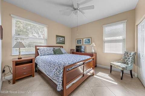 576 Gardendale Circle, Palm Bay FL - photo 19 of 37