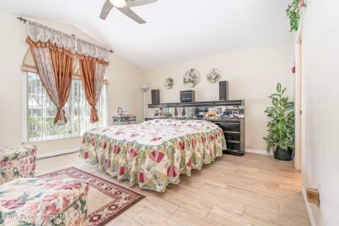 915 Elmont Street, Palm Bay FL - photo 16 of 33