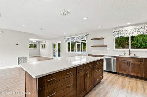 145 Nesbitt Street, Palm Bay FL - photo 11 of 30