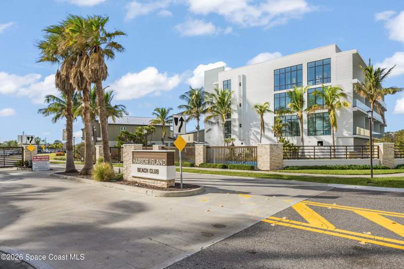 3 bedroom Condominium at 225 Strand Drive #408, Harbor Island Beach Club, Melbourne Beach — photo 4