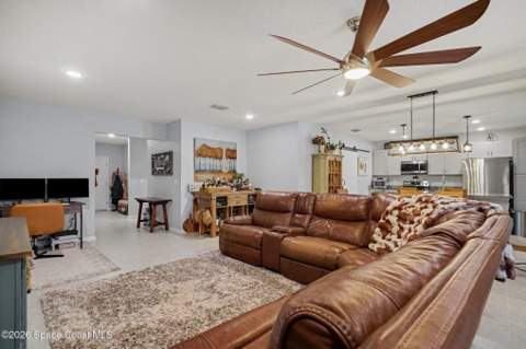 540 Dinner Street, Palm Bay FL - photo 6 of 27