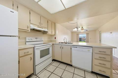 1710 University Lane #406, Cocoa FL - photo 6 of 24