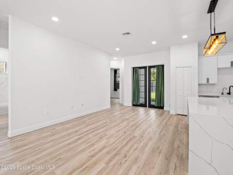 700 Cornelia Avenue, Palm Bay FL - photo 9 of 32