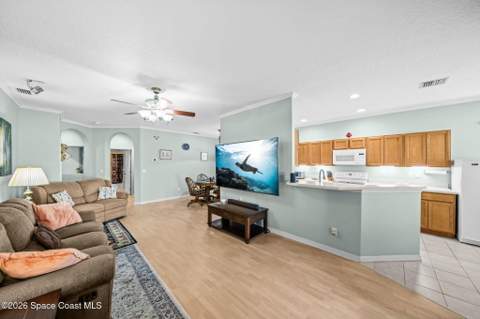 1020 Venetian Drive #101, Melbourne FL - photo 16 of 47