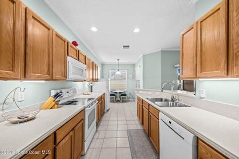 1020 Venetian Drive #101, Melbourne FL - photo 20 of 47