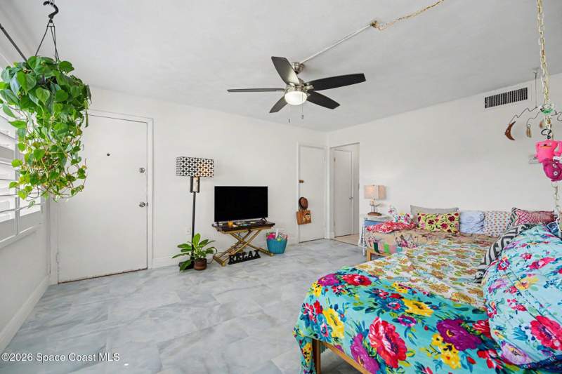 1 bedroom Condominium at 410 Monroe Avenue #L202, Starbeach Condo, Cape Canaveral — photo 5