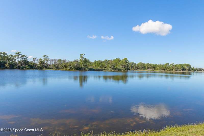 3 bedroom Single Family Residence at 1487 Alaqua Way, West Melbourne Landings, West Melbourne — photo 5