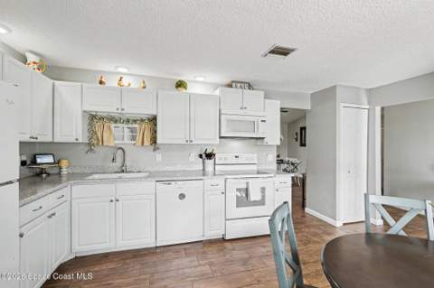 2138 Watkins Road, Palm Bay FL - photo 11 of 35