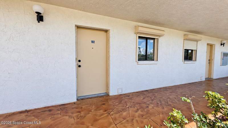 2 bedroom Condominium at 200 S Sykes Creek Parkway #A102, Merritt Towers Condo Ph I, Merritt Island — photo 4