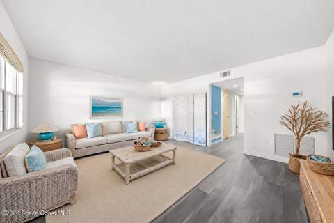 631 Desoto Lane, Indian Harbour Beach FL - photo 8 of 24