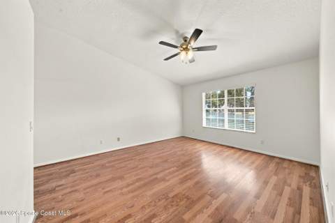 423 Vizcaya Court, Melbourne FL - photo 12 of 31