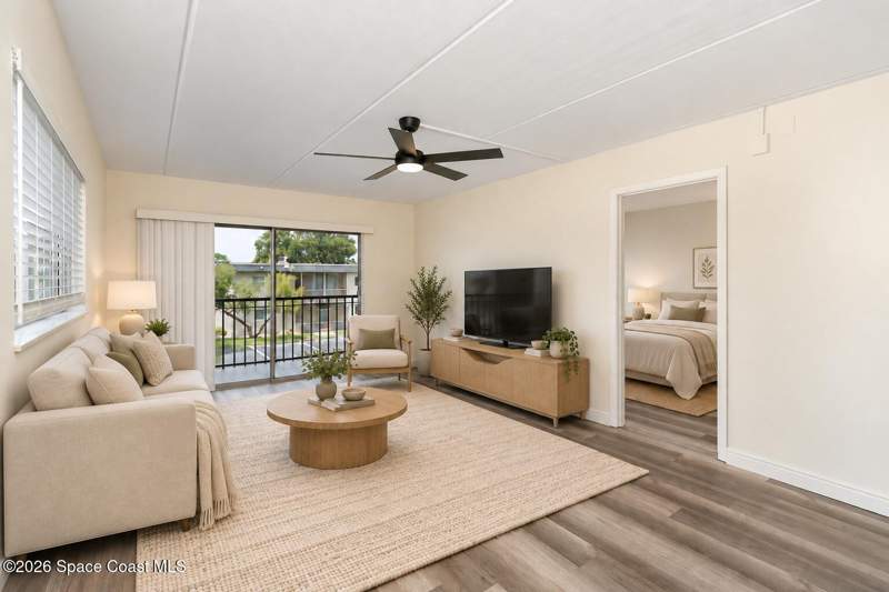 1 bedroom Condominium at 3001 Thrush Drive #219, Pinewood Village of Melbourne Condo No 2, Melbourne — photo 2