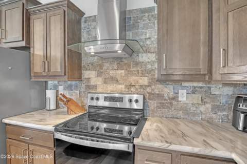 879 Laurel Circle, Barefoot Bay FL - photo 19 of 49