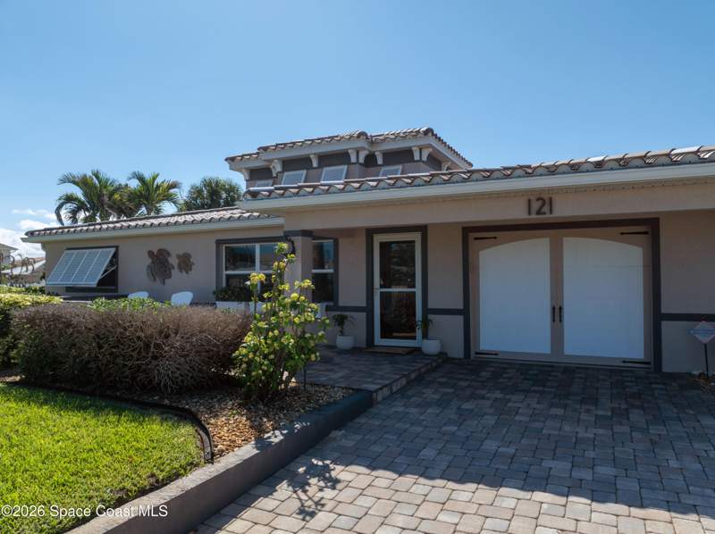 2 bedroom Single Family Residence at 121 Desoto Parkway, Eau Gallie By The Sea, Satellite Beach — photo 4