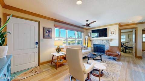 121 Desoto Parkway, Satellite Beach FL - photo 7 of 61