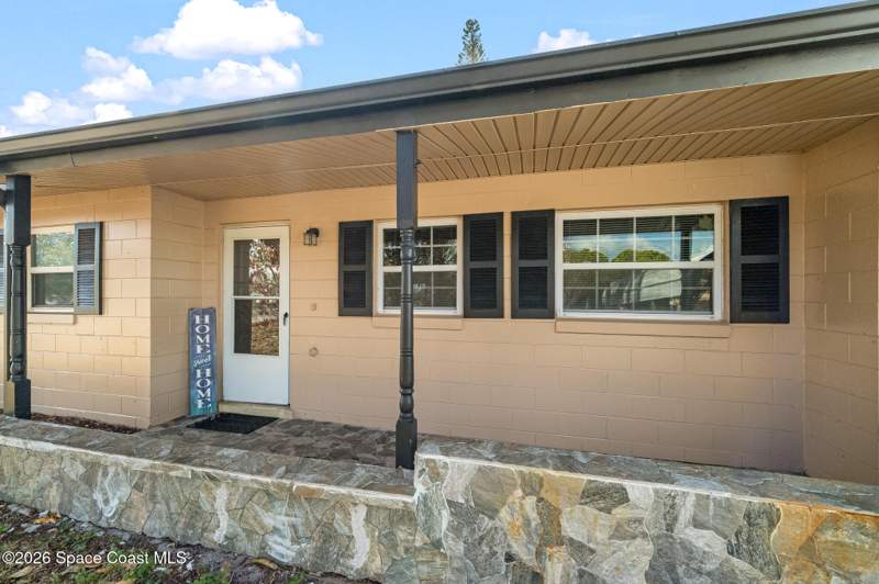 3 bedroom Single Family Residence at 1148 N Singleton Avenue, Dales Addn To Gardendale, Titusville — photo 2