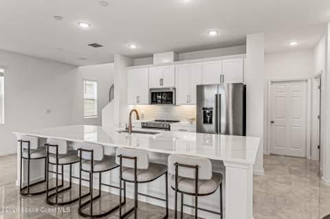 1152 Canfield Circle, Palm Bay FL - photo 16 of 70