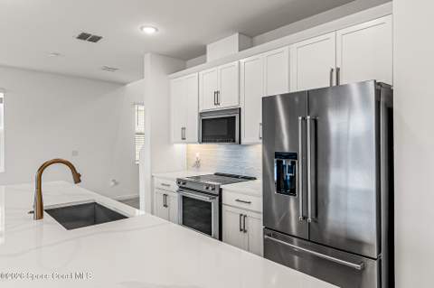 1152 Canfield Circle, Palm Bay FL - photo 18 of 70
