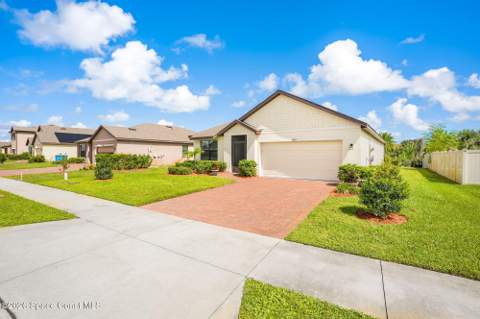 7419 Tourmaline Drive, Grant FL - photo 8 of 47