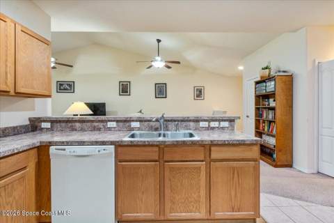 1050 Venetian Drive, West Melbourne FL - photo 19 of 28