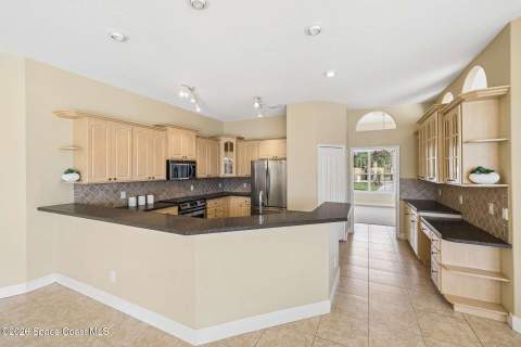 3954 Snowy Egret Drive, Melbourne FL - photo 10 of 39