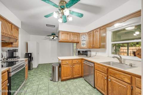 3511 Cumberlin Court, Titusville FL - photo 12 of 31