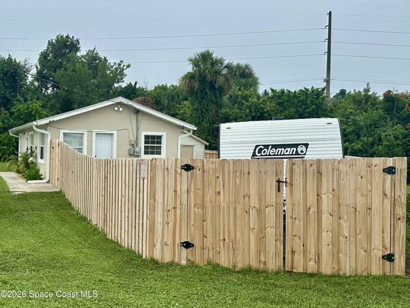 1 bedroom Single Family Residence at 4424 Coquina Ridge Drive, Coquina Ridge, Melbourne — photo 4