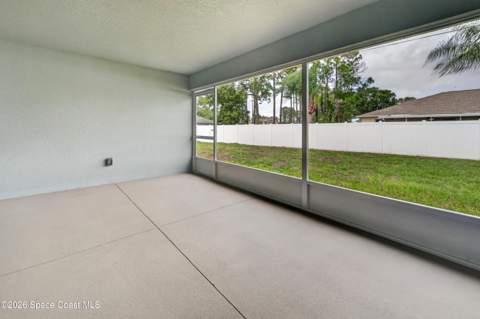 531 Balcom Terrace, Palm Bay FL - photo 7 of 59