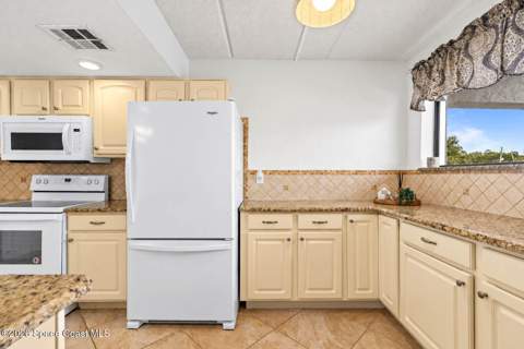 3901 Dixie Highway #408, Palm Bay FL - photo 10 of 58