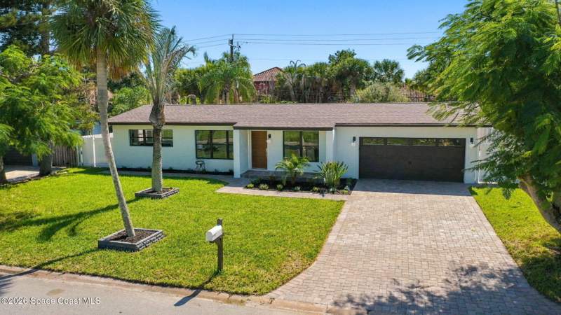 3 bedroom Single Family Residence at 356 W Exeter Street, Sea Park Homes, Satellite Beach — photo 2