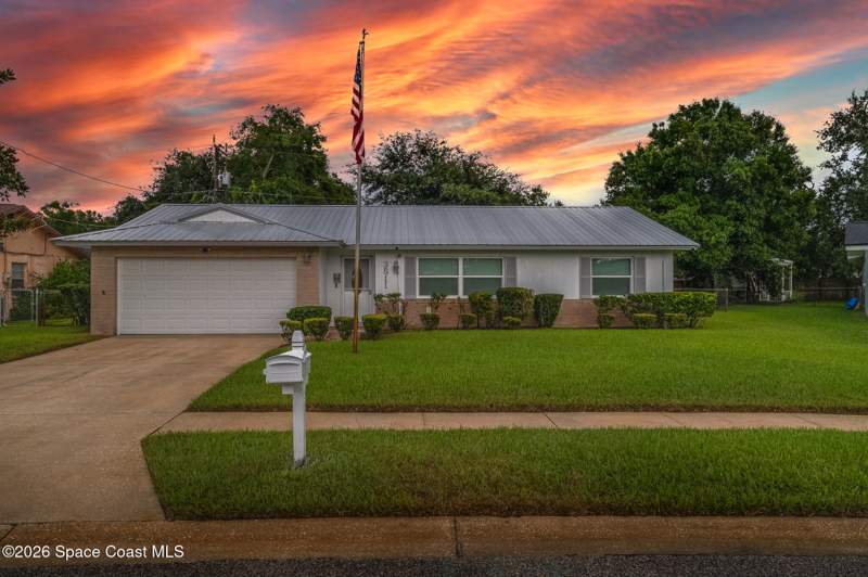 3 bedroom Single Family Residence at 3511 Cumberlin Court, Oakdale Sec 2, Titusville — photo 4