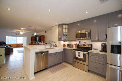 290 Paradise Boulevard #17, Indialantic FL - photo 8 of 34