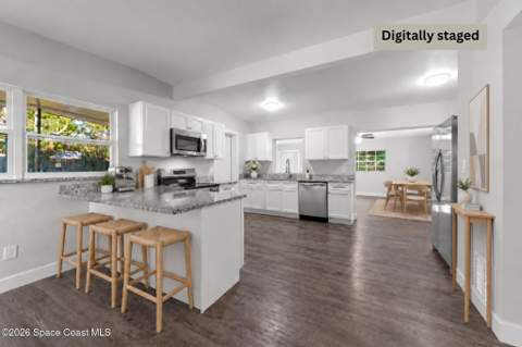 1268 Lakewood Drive, Melbourne FL - photo 7 of 44