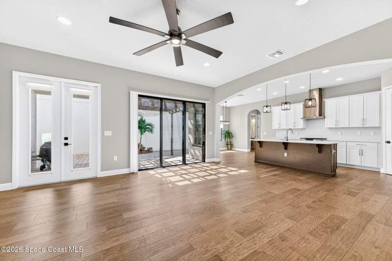 4 bedroom Single Family Residence at 8366 Lyside Drive, Reeling Park, Melbourne — photo 4