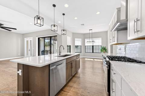 8366 Lyside Drive, Melbourne FL - photo 10 of 36