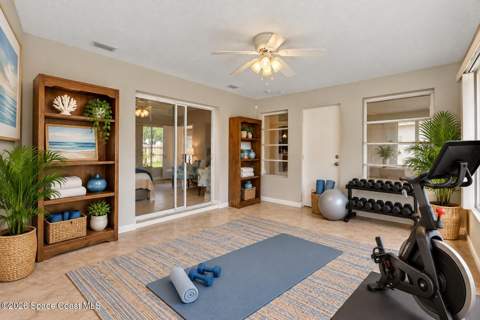 698 Sheridan Woods Drive, West Melbourne FL - photo 6 of 41