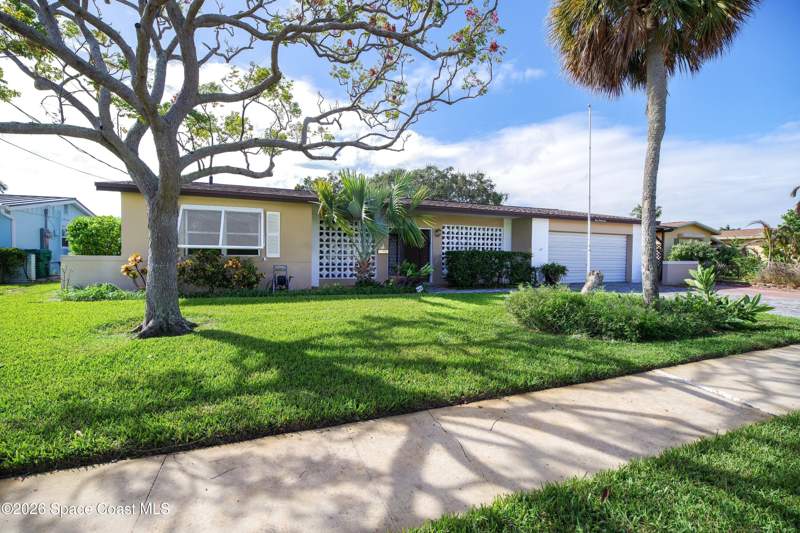 3 bedroom Single Family Residence at 444 Cardinal Drive, Waterway Estates 3rd Addn, Satellite Beach — photo 4