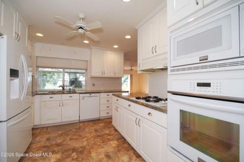 444 Cardinal Drive, Satellite Beach FL - photo 18 of 66