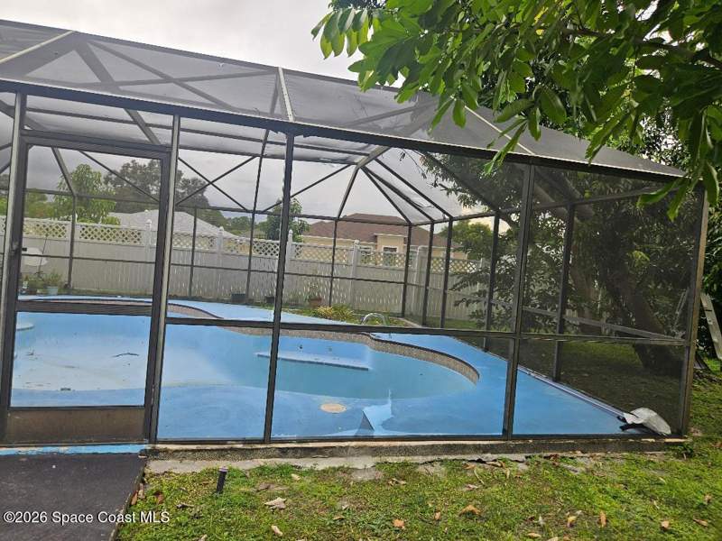 4 bedroom Single Family Residence at 503 Skinner Terrace, Port Malabar Unit 50, Palm Bay — photo 2
