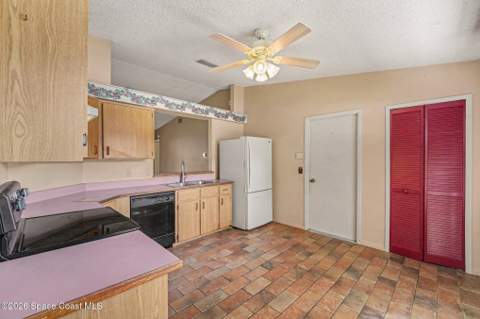 1685 Hawksbill Street, Palm Bay FL - photo 11 of 30