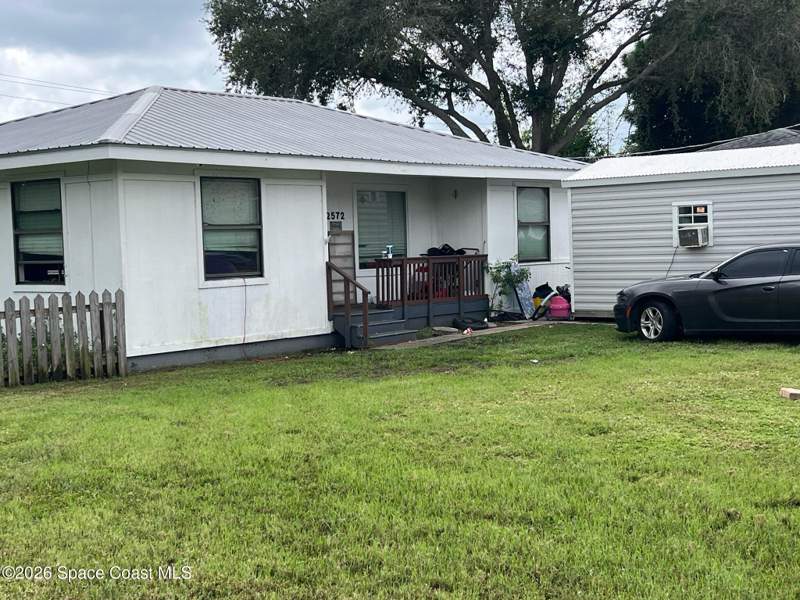 3 bedroom Single Family Residence at 2572 Southover Drive, Southover, Palm Bay — photo 2