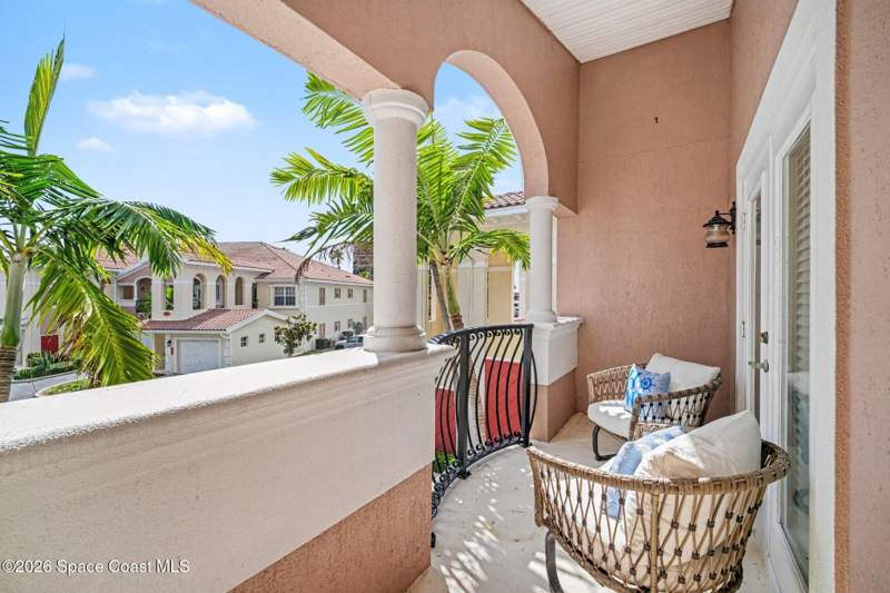 3 bedroom Single Family Residence at 129 Lancha Circle #204, Palm Springs Condo, Satellite Beach — photo 5